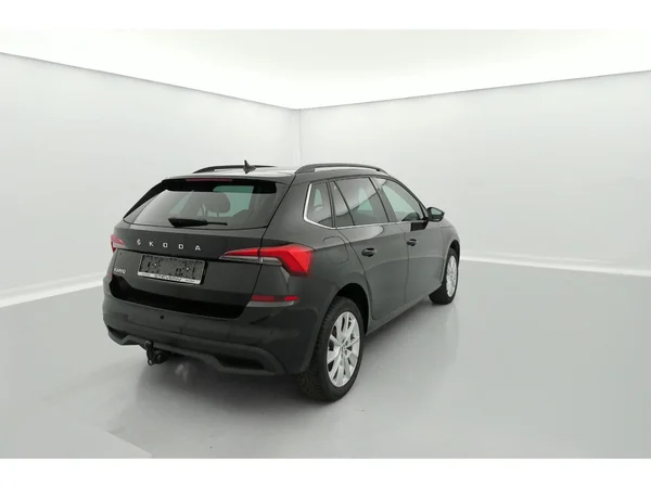 SKODA Kamiq (2023) — foto 3 van 36