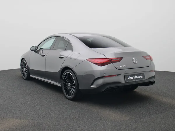 Mercedes-Benz CLA (2025) — foto 12 van 47