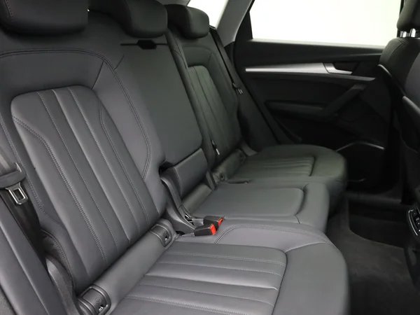 AUDI Q5 PHEV (2025) — foto 16 van 23