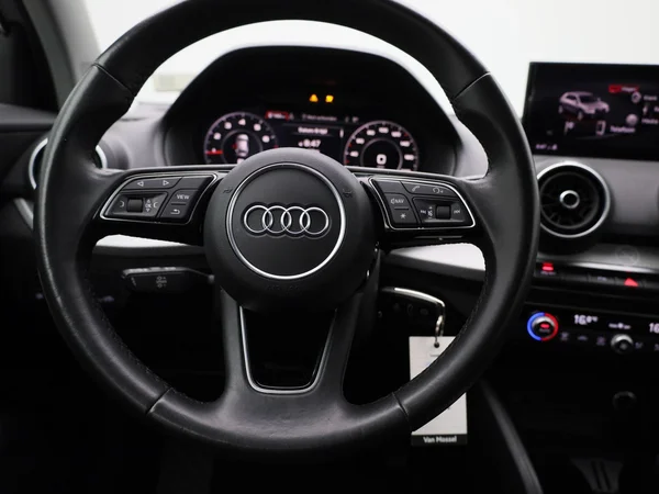Audi Q2 (2022) — foto 42 van 42
