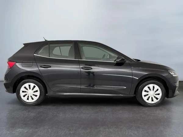 SKODA Fabia (2023) — foto 14 van 17
