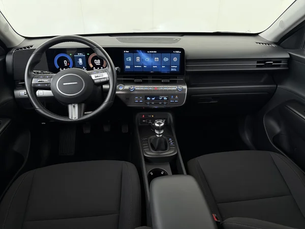 HYUNDAI Kona (2025) — foto 27 van 27