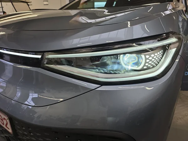 VOLKSWAGEN ID.5 (2024) — foto 3 van 24