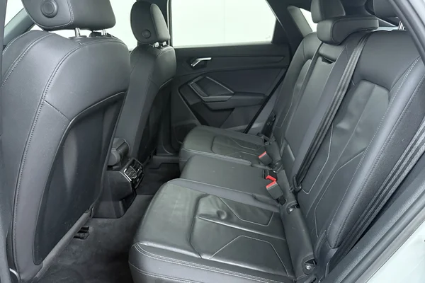 Audi Q3 Sportback (2022) — foto 20 van 21