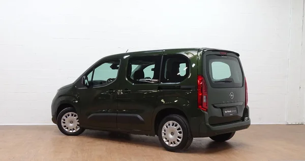 Opel Combo Life (2024) — foto 22 van 27