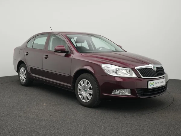 SKODA Octavia (2012) — foto 12 van 19