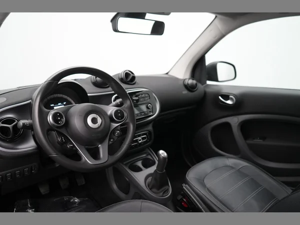 SMART Fortwo coupé (2016) — foto 21 van 22