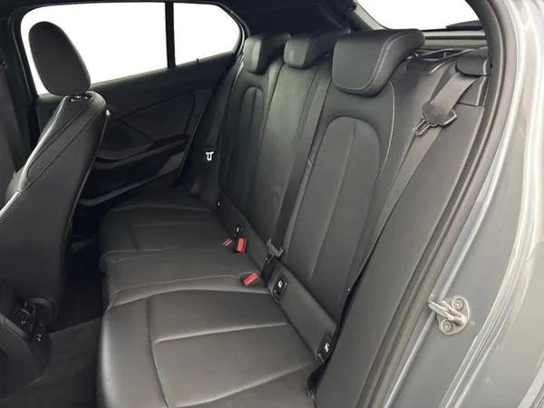 BMW 1 Hatch (F40) (2022) — foto 8 van 17