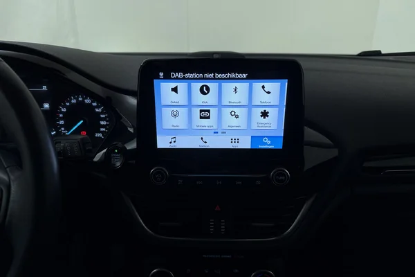 Ford Fiesta (2018) — foto 3 van 20