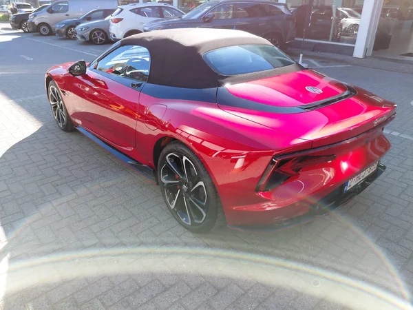 MG Cyberster (2025) — foto 12 van 15