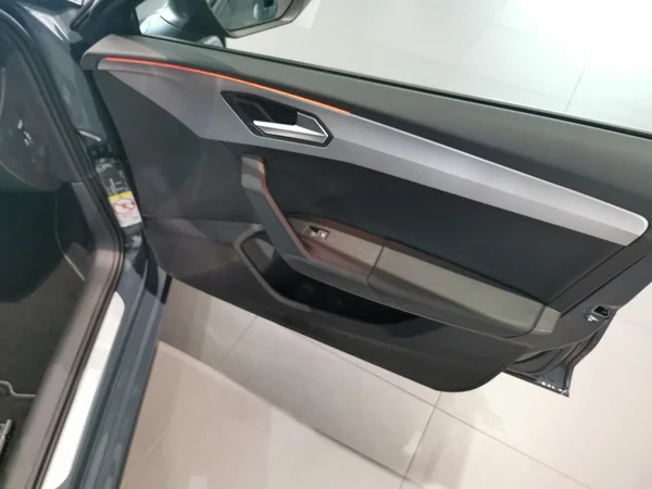 SEAT Leon ST (2025) — foto 9 van 23