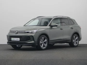 VOLKSWAGEN Tiguan (2024)