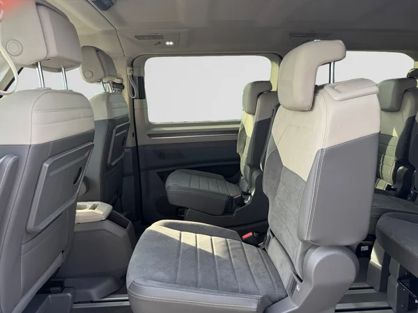 VOLKSWAGEN Multivan T7 Long (2026) — foto 11 van 20
