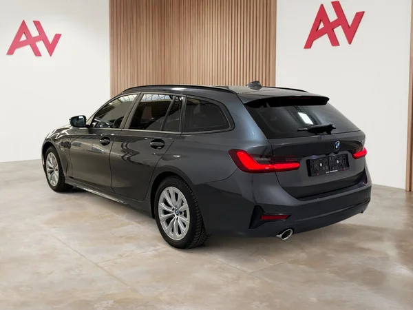 BMW 320 (2022) — foto 30 van 30