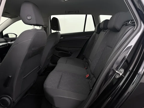VOLKSWAGEN Golf Variant (2022) — foto 5 van 28