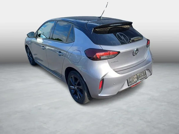 Opel Corsa (2023) — foto 17 van 18