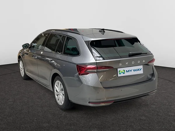 SKODA Octavia Combi (2025) — foto 6 van 13