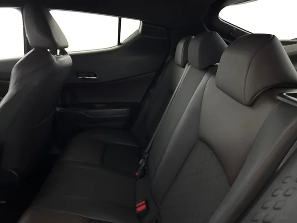 Toyota C-HR (2019) — foto 8 van 17