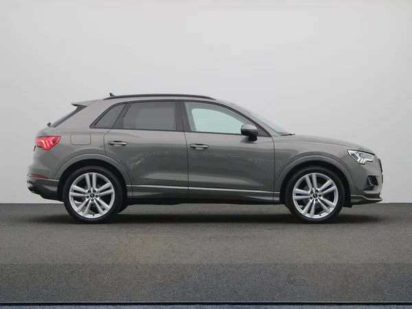 AUDI Q3 (2020) — foto 17 van 19