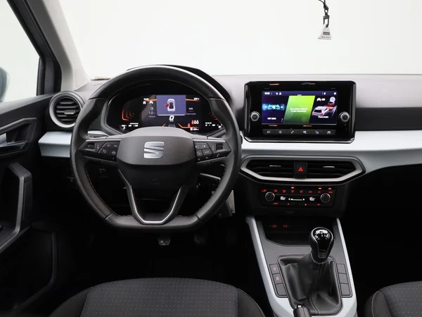 SEAT Arona (2023) — foto 39 van 41