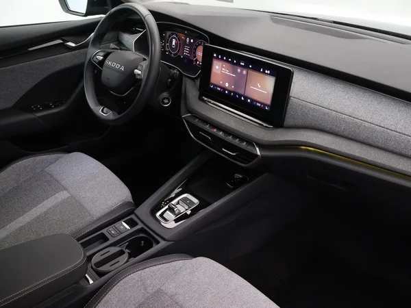 SKODA Octavia Combi (2025) — foto 23 van 25