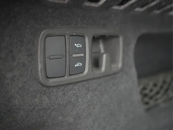 AUDI Q8 Dsl (2019) — foto 7 van 29