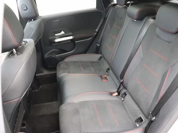 Mercedes-Benz B-Klasse (2025) — foto 15 van 32