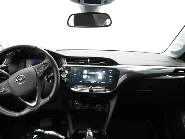 OPEL Corsa (2021) — foto 4 van 24