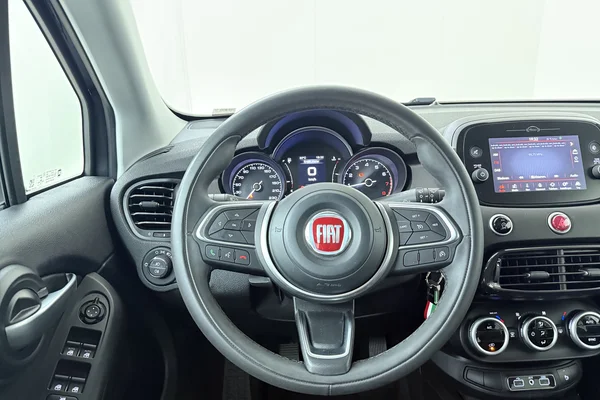 Fiat 500x (2019) — foto 2 van 21