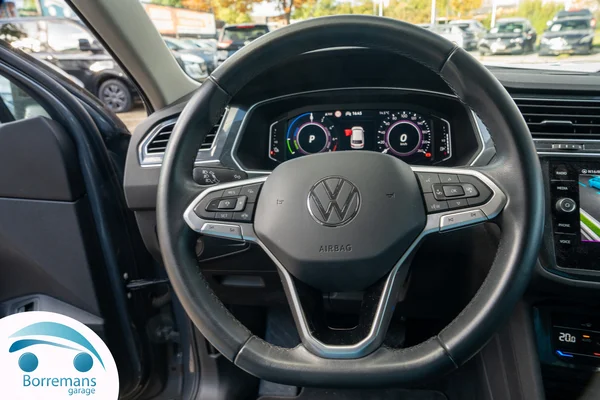 Volkswagen Tiguan (2023) — foto 27 van 48