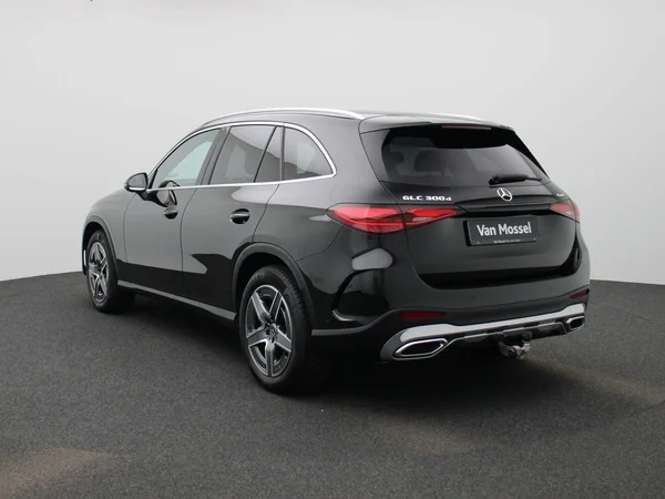 Mercedes-Benz GLC (2025) — foto 12 van 46