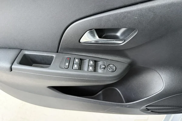 Opel Corsa (2025) — foto 8 van 21