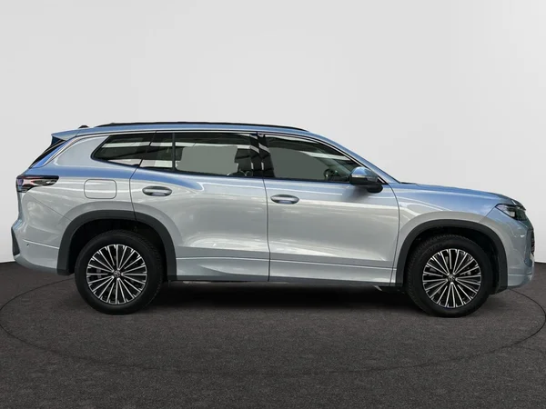 VOLKSWAGEN Tayron (2025) — foto 21 van 24