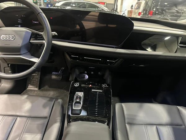 AUDI A6 Avant e-tron (2025) — foto 7 van 23