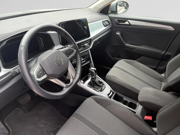 VOLKSWAGEN T-Roc (2025) — foto 24 van 24