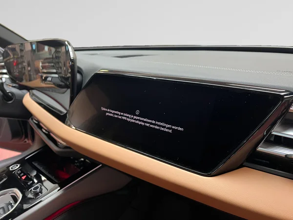 AUDI A6 e-hybrid (PHEV) (2025) — foto 8 van 13