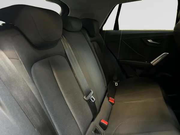 AUDI Q2 (2022) — foto 3 van 17