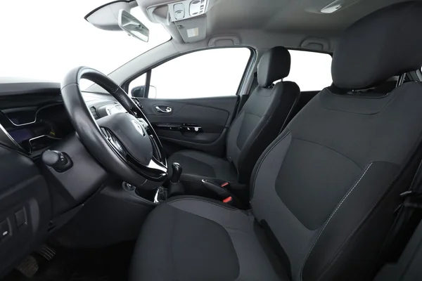 Renault Captur (2015) — foto 16 van 16