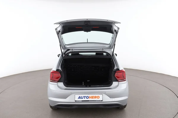 Volkswagen Polo (2018) — foto 7 van 16