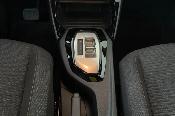 Peugeot 2008 (2025) — foto 4 van 16
