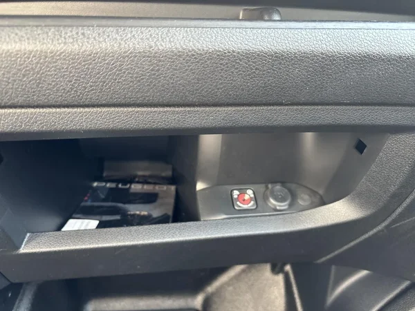 Peugeot Expert (2025) — foto 8 van 19