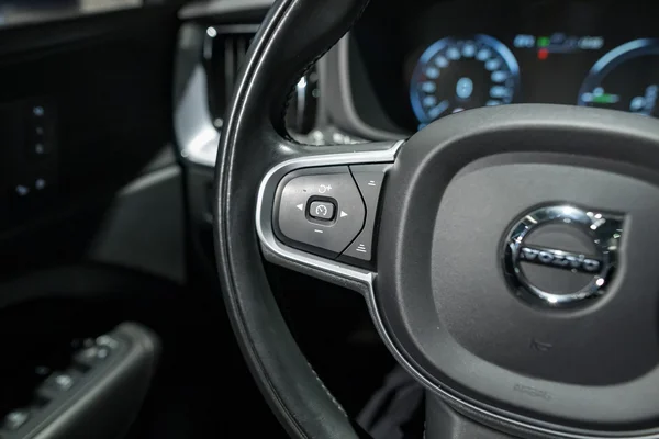 Volvo XC60 (2020) — foto 15 van 32