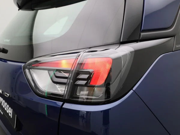 Opel Crossland X (2021) — foto 21 van 35