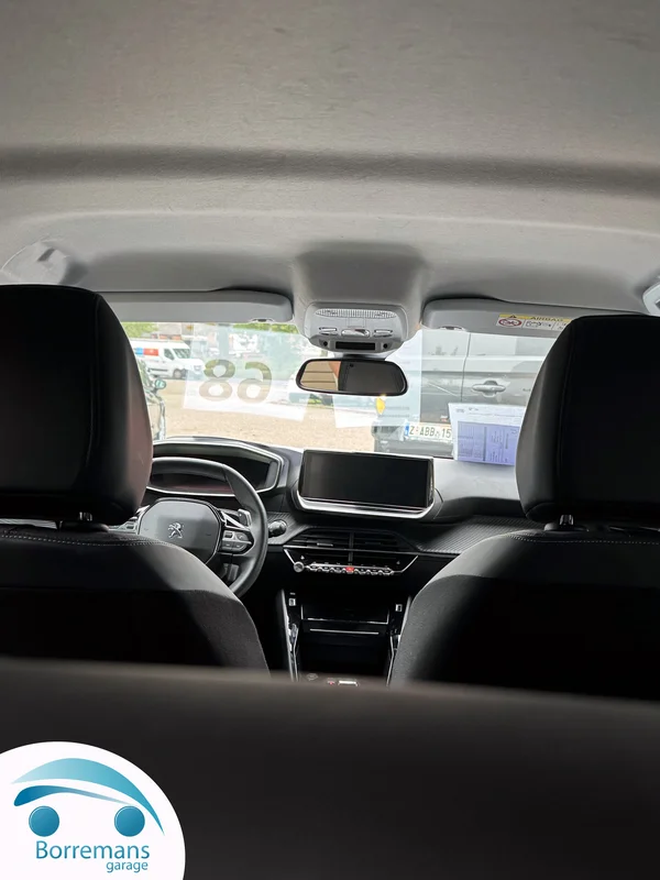 Peugeot 208 (2022) — foto 16 van 34
