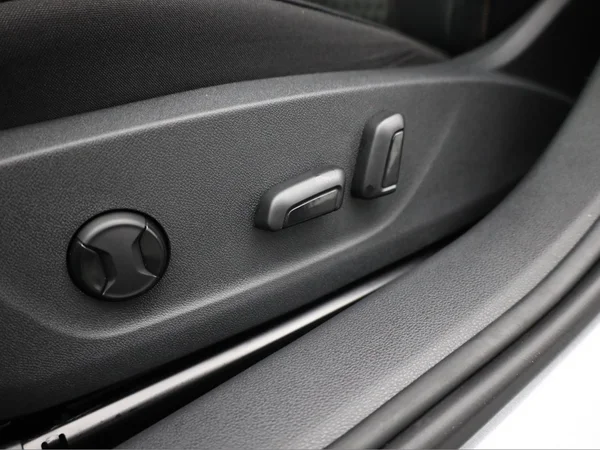 SKODA Kamiq (2024) — foto 7 van 23