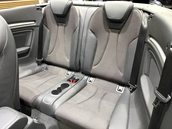Audi A3 (2017) — foto 10 van 28