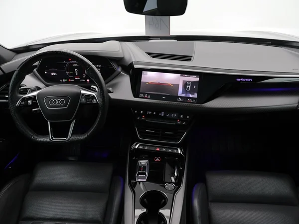 AUDI E-tron GT (2022) — foto 5 van 28