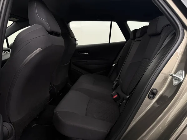 TOYOTA Corolla (2022) — foto 5 van 27