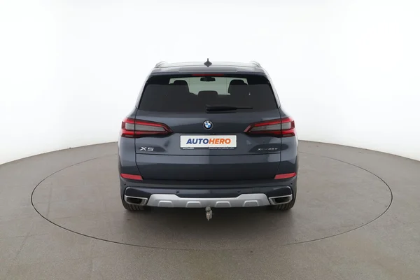 BMW X5 (2020) — foto 11 van 16