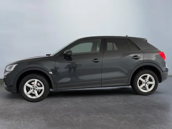 AUDI Q2 (2022) — foto 24 van 28